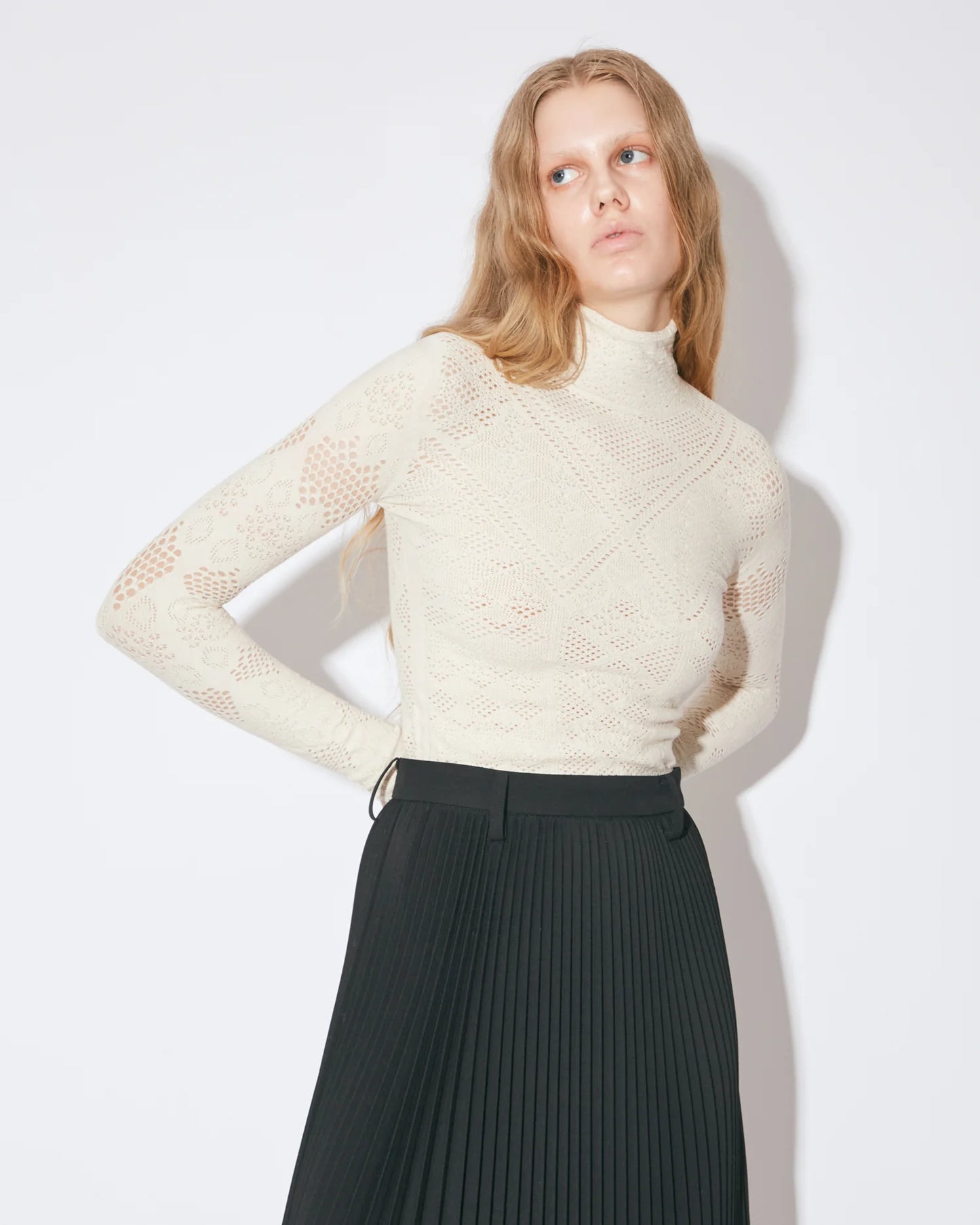 stretchy cotton lace pullover