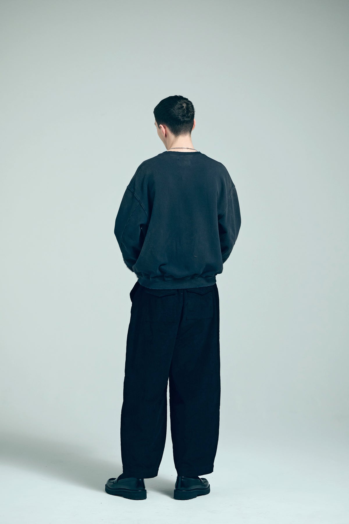 FADED CREW SWEAT