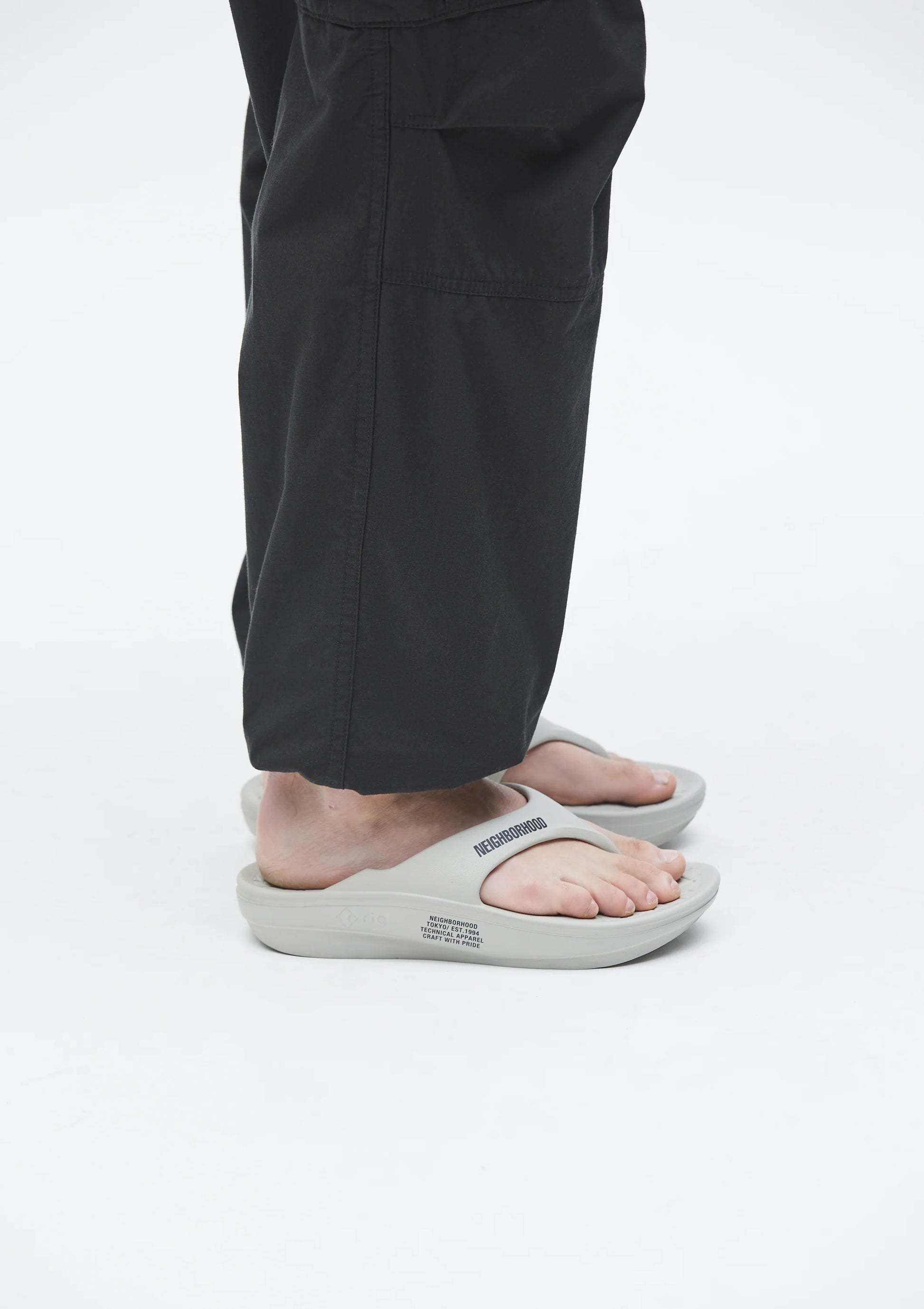 注目のブランド FOOTWEAR RIG NEIGHBORHOOD FLIP M FLOP 靴