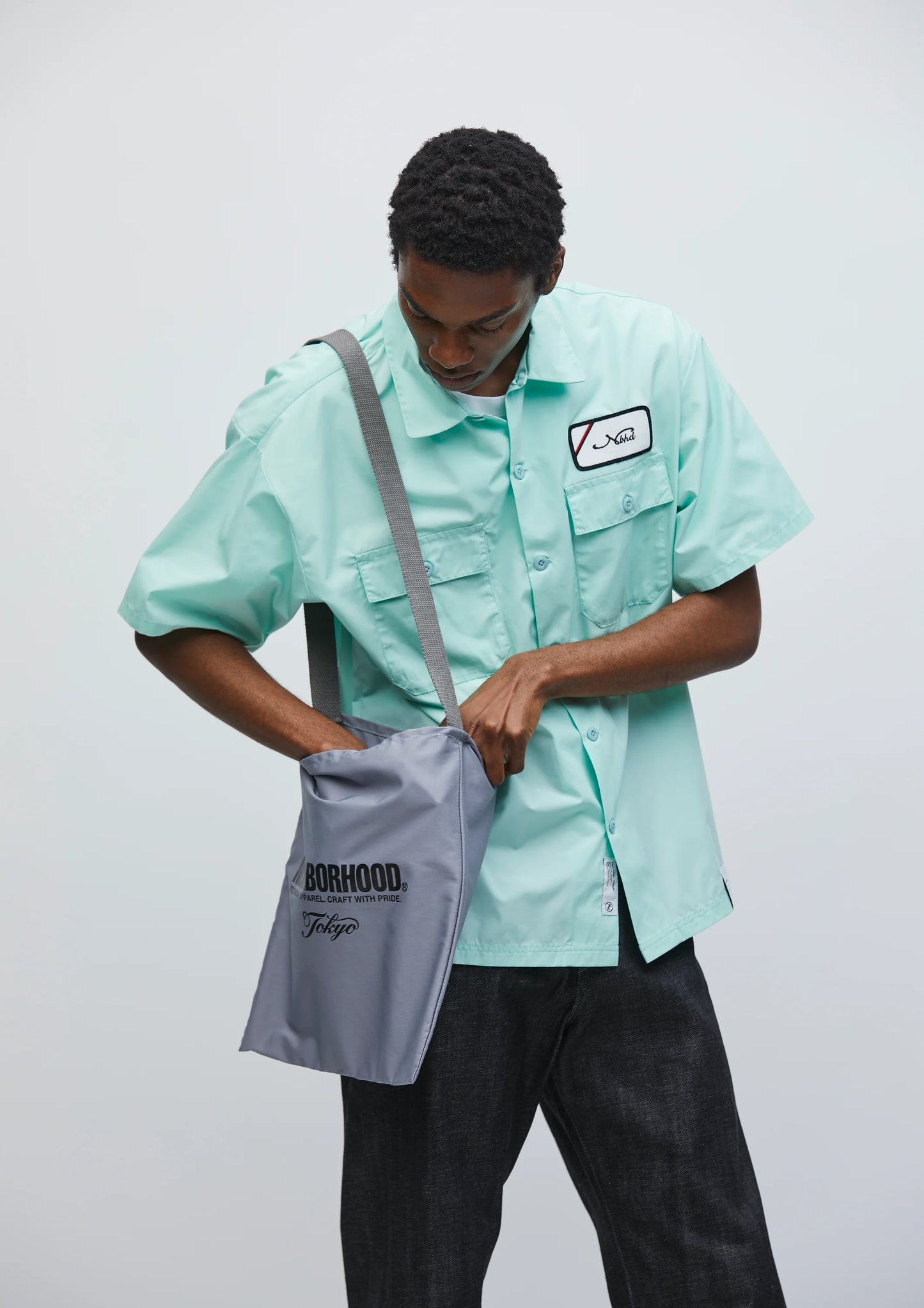 LOGO SHOULDER BAG