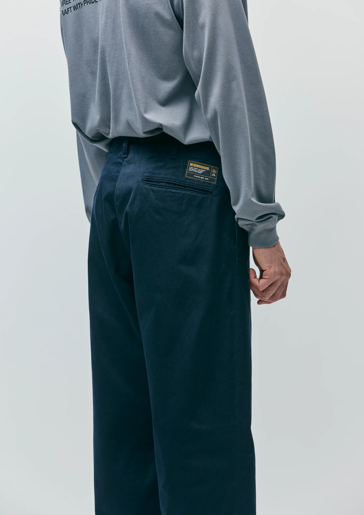 CLASSIC CHINO PANTS