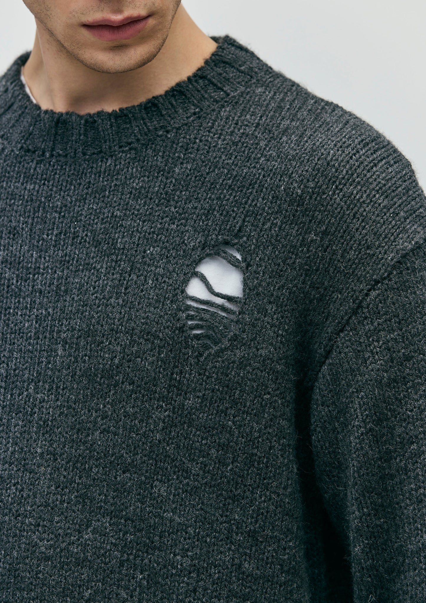 SAVAGE CREWNECK SWEATER