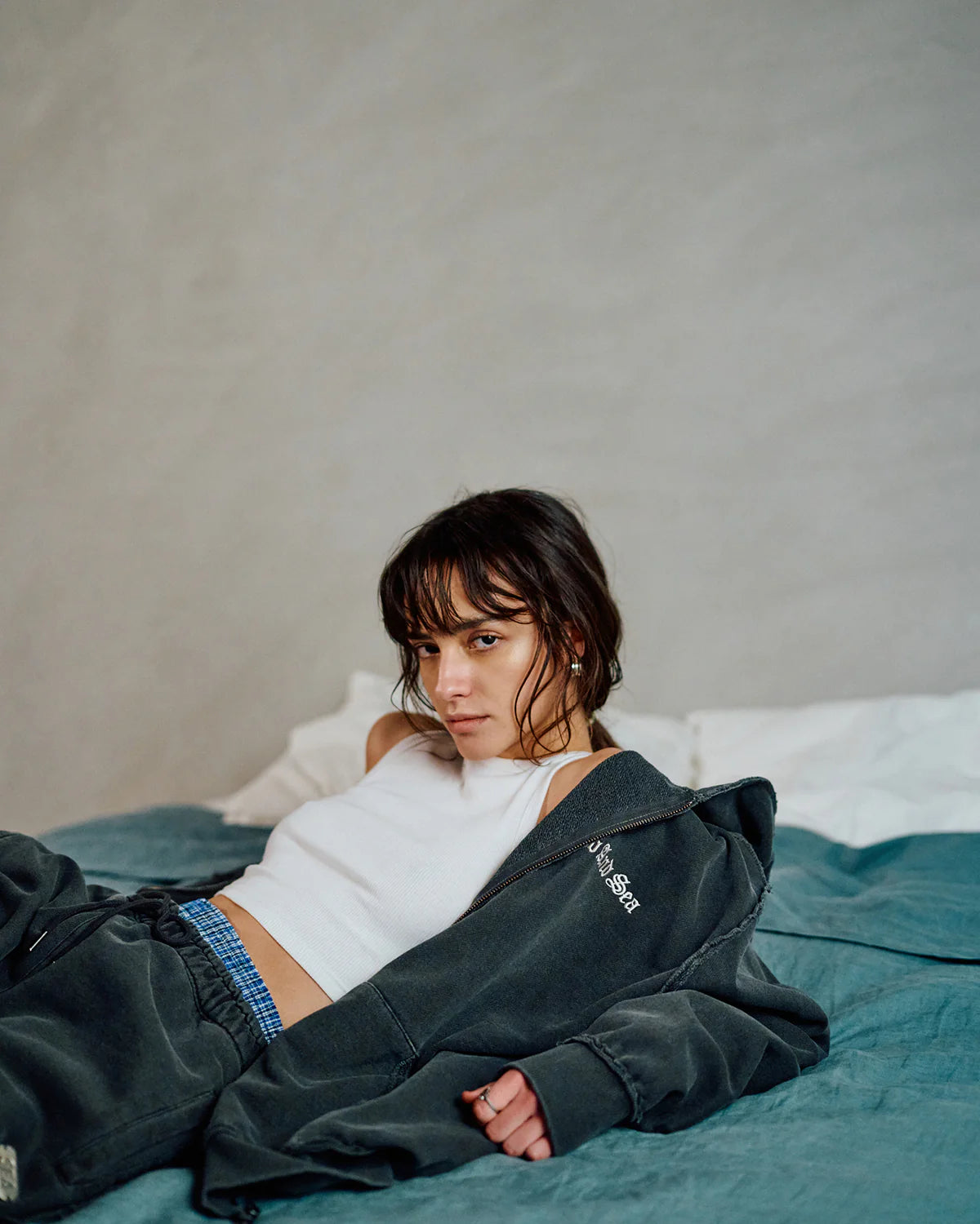 Damage Pigment Zip Up Sweatshirt