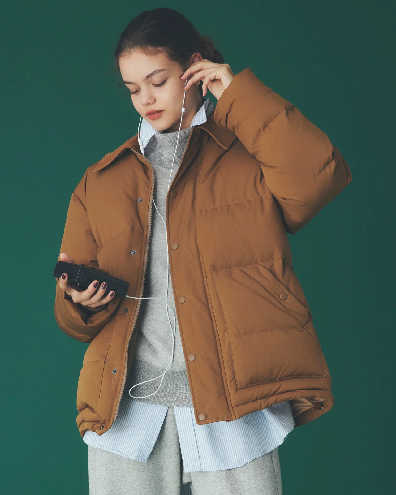 HIGH NECK COMMON SWEATSHIRT