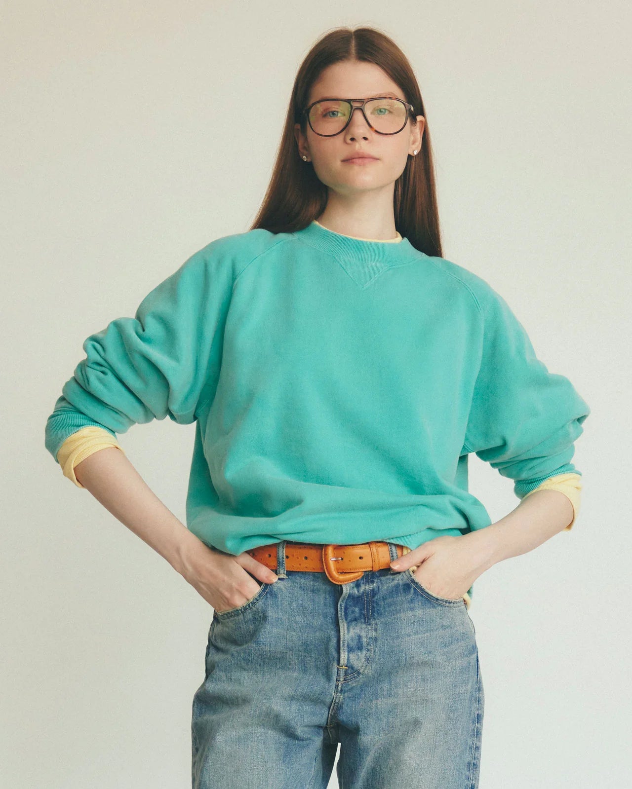 GARMENT DYED SWEATSHIRT