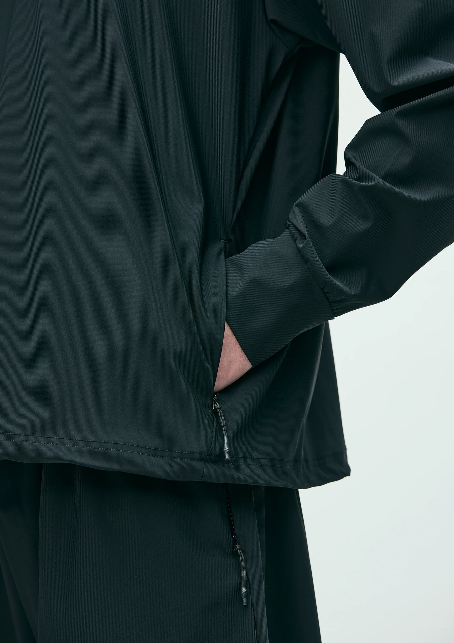NH × FOLBOT. PHYSICAL FITNESS UNIFORM