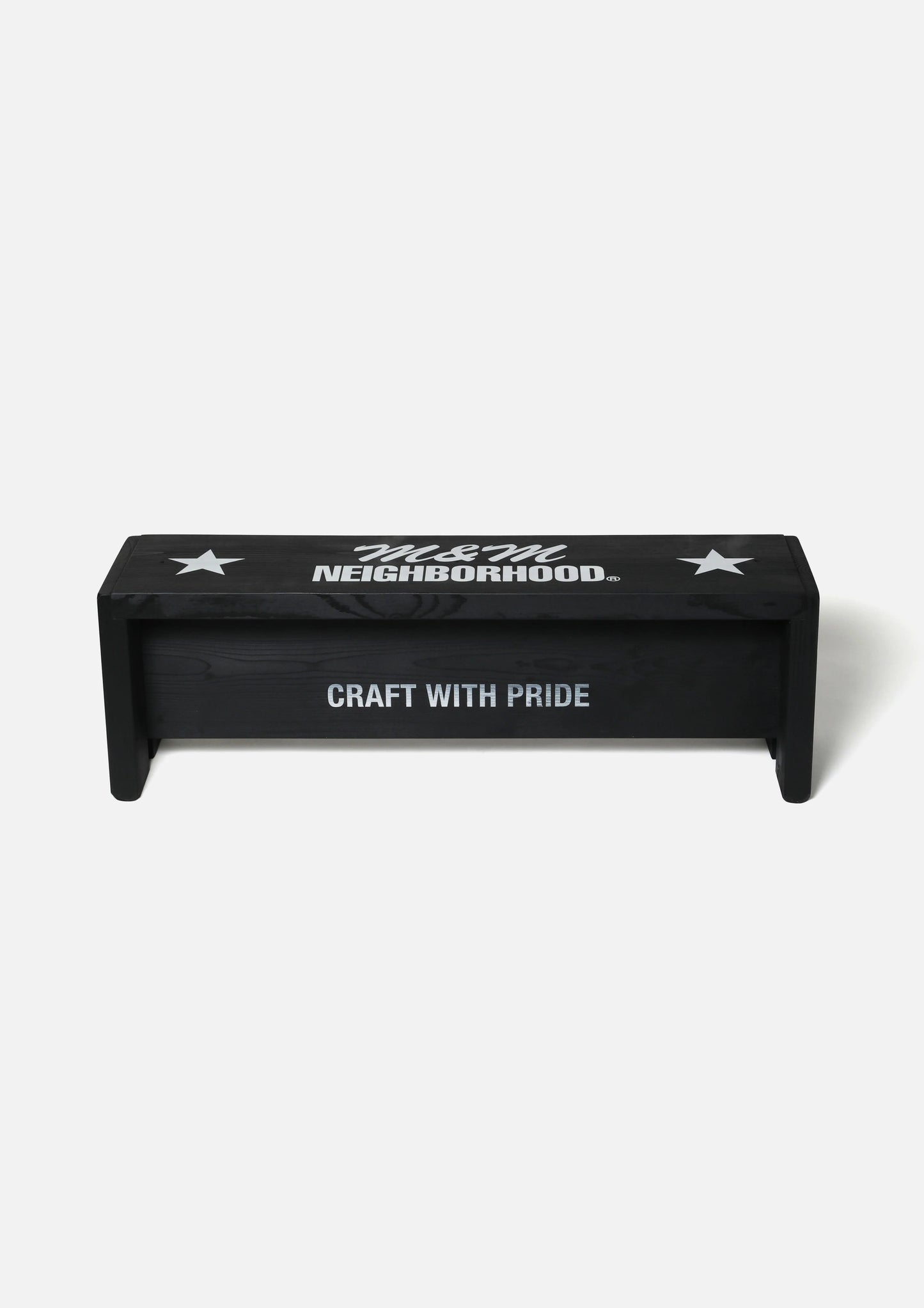 NH X M&M . BENCH