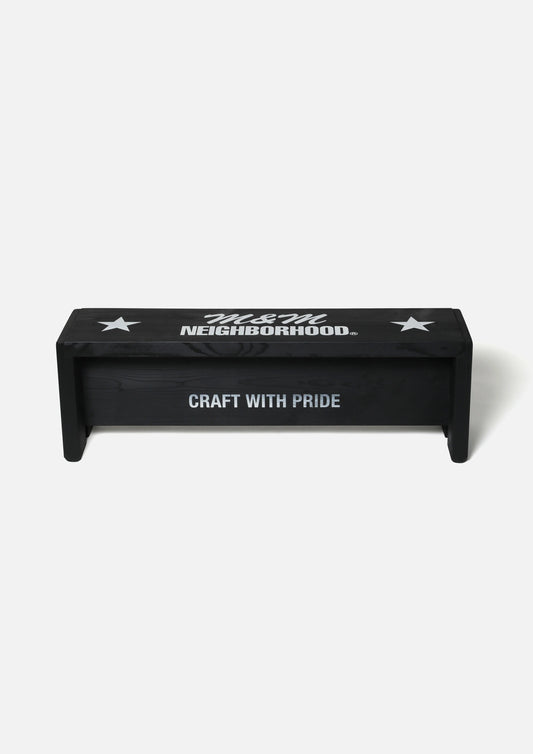 NH X M&M . BENCH