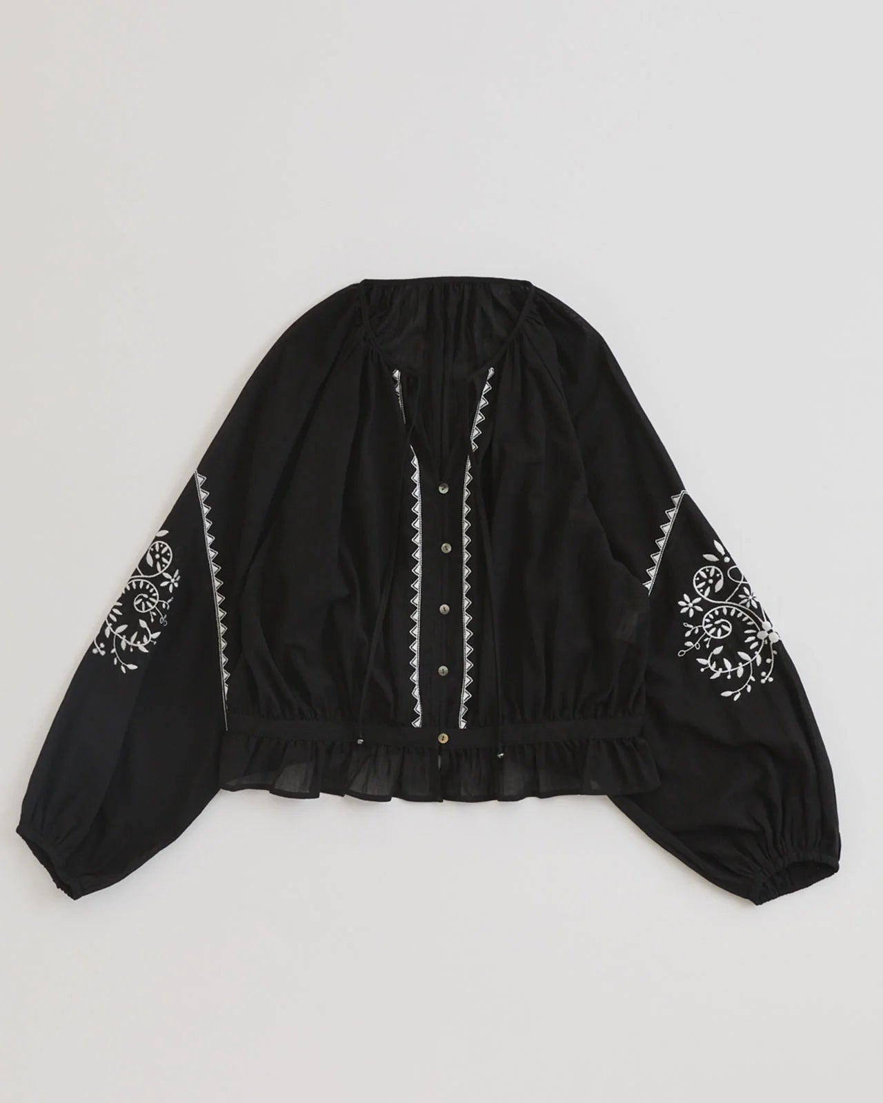 EMBROIDERED BLOUSE