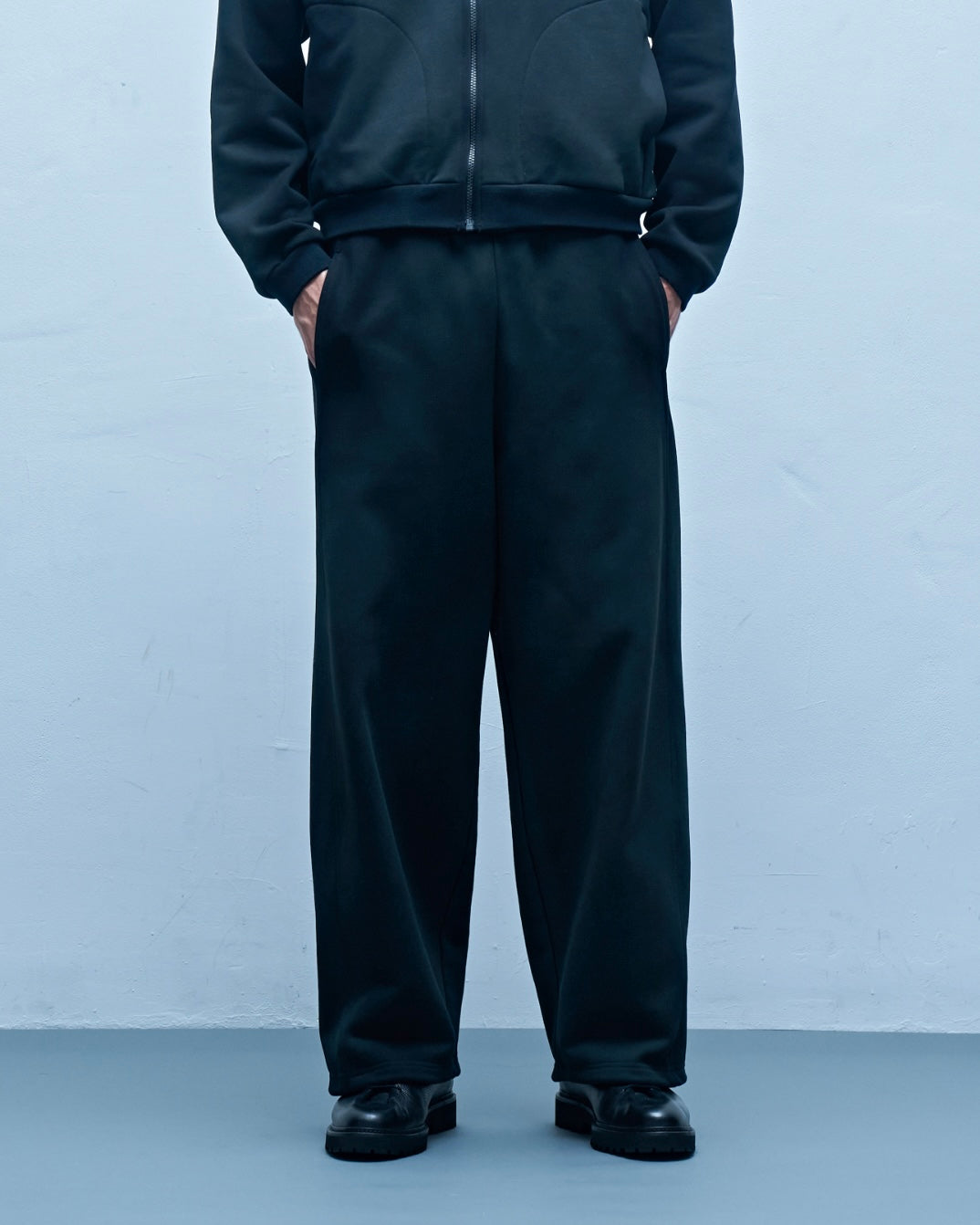 BARREL LEG SWEAT TROUSERS