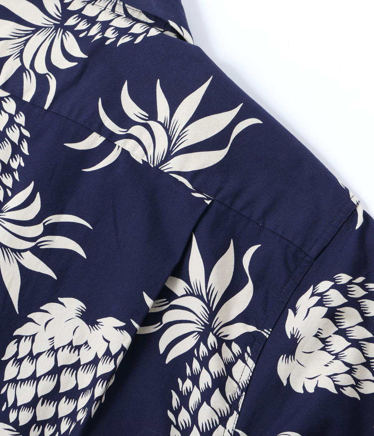 DUKE KAHANAMOKU COTTON HAWAIIAN SHIRT “DUKE'S PINEAPPLE” DK37811