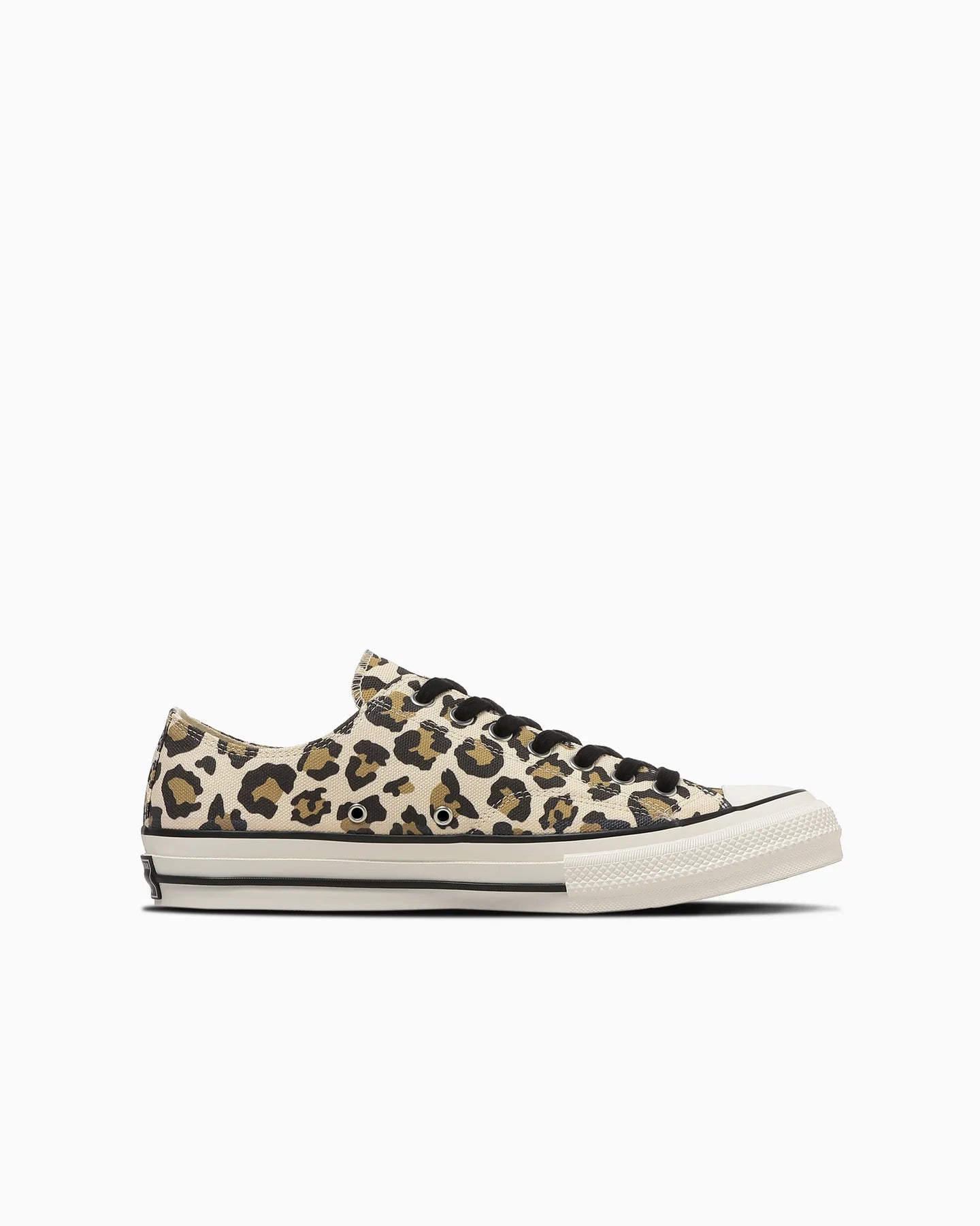 CHUCK TAYLOR®︎ MATERIAL OX