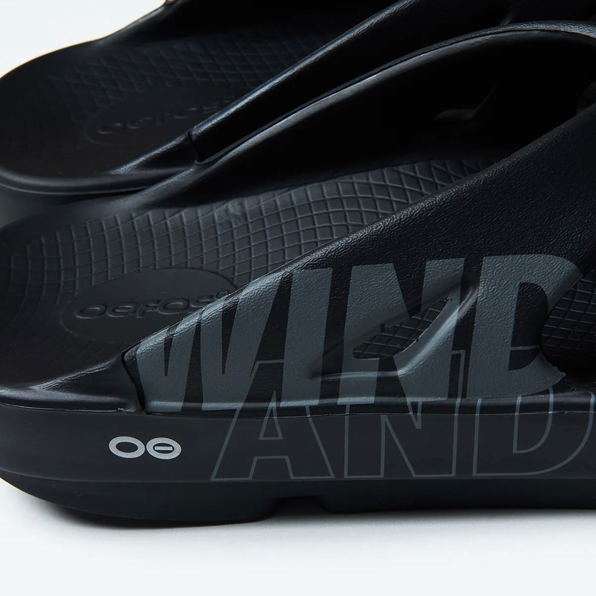 OOFOS × WDS ORIGINAL