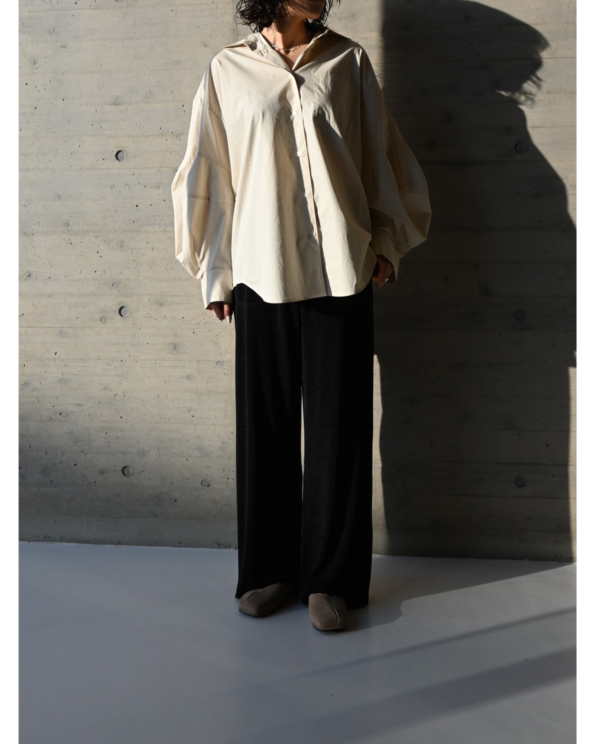 VOLUME SLEEVE SHIRTS