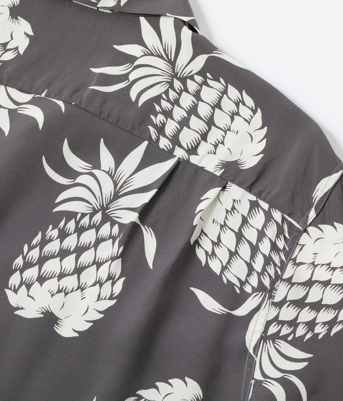 DUKE KAHANAMOKU SPECIAL EDITION “DUKE'S PINEAPPLE” (SHORT SLEEVE) DK36201