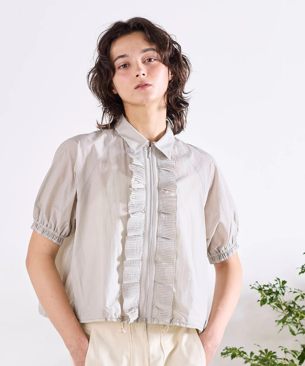sheer pleats half sleeve blouson