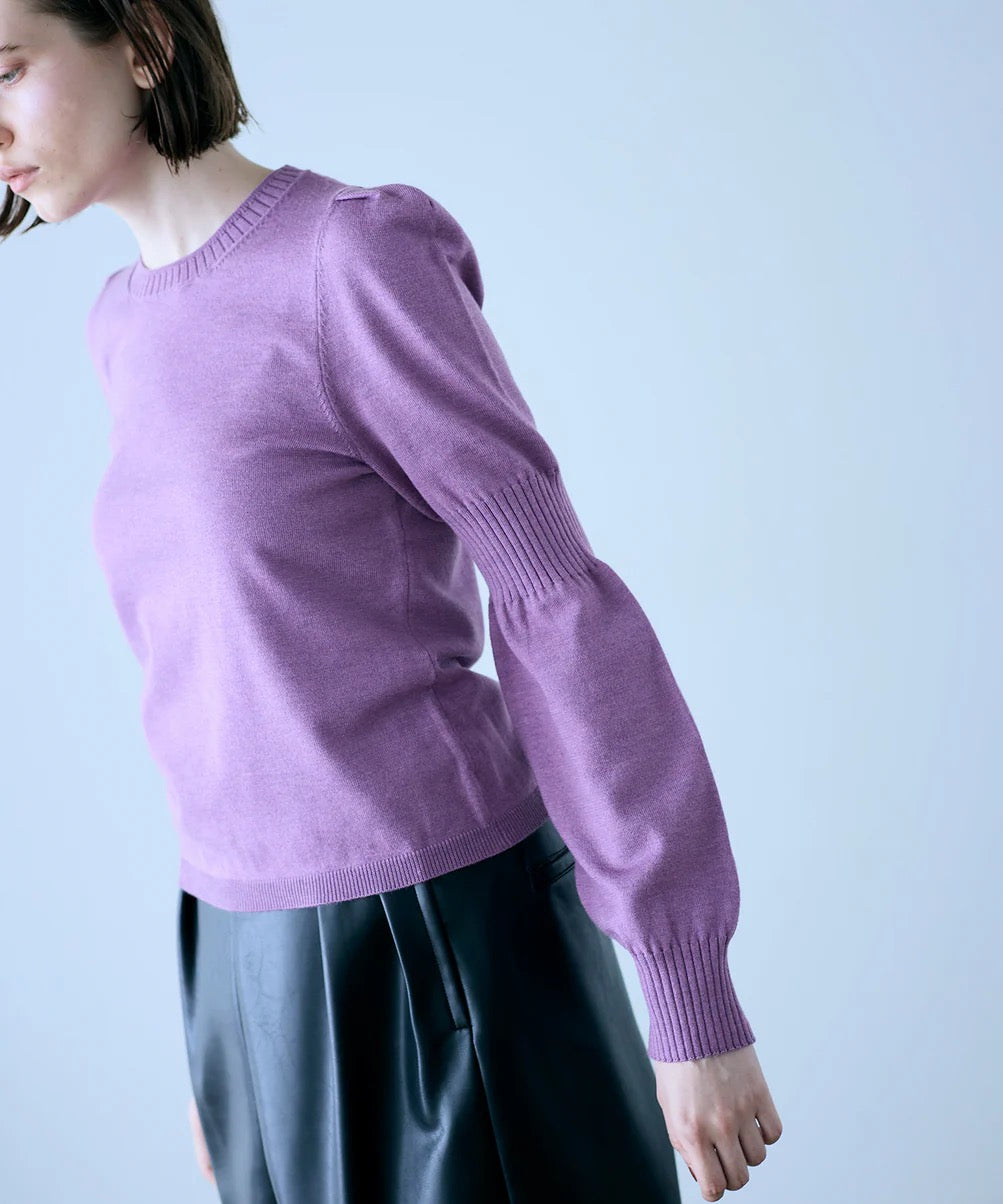 14g wool modern sleeve top