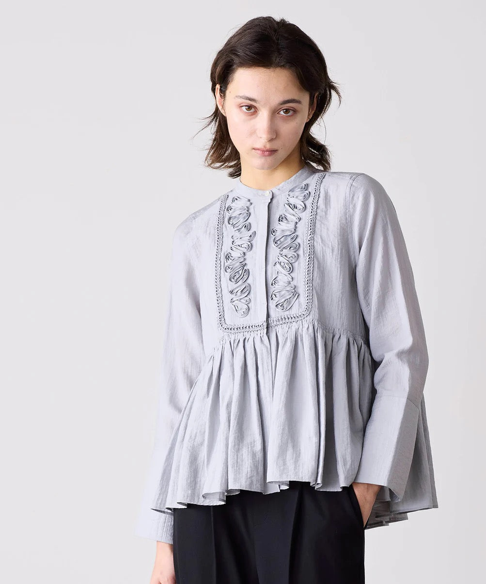 code embroidery diamond tuck blouse