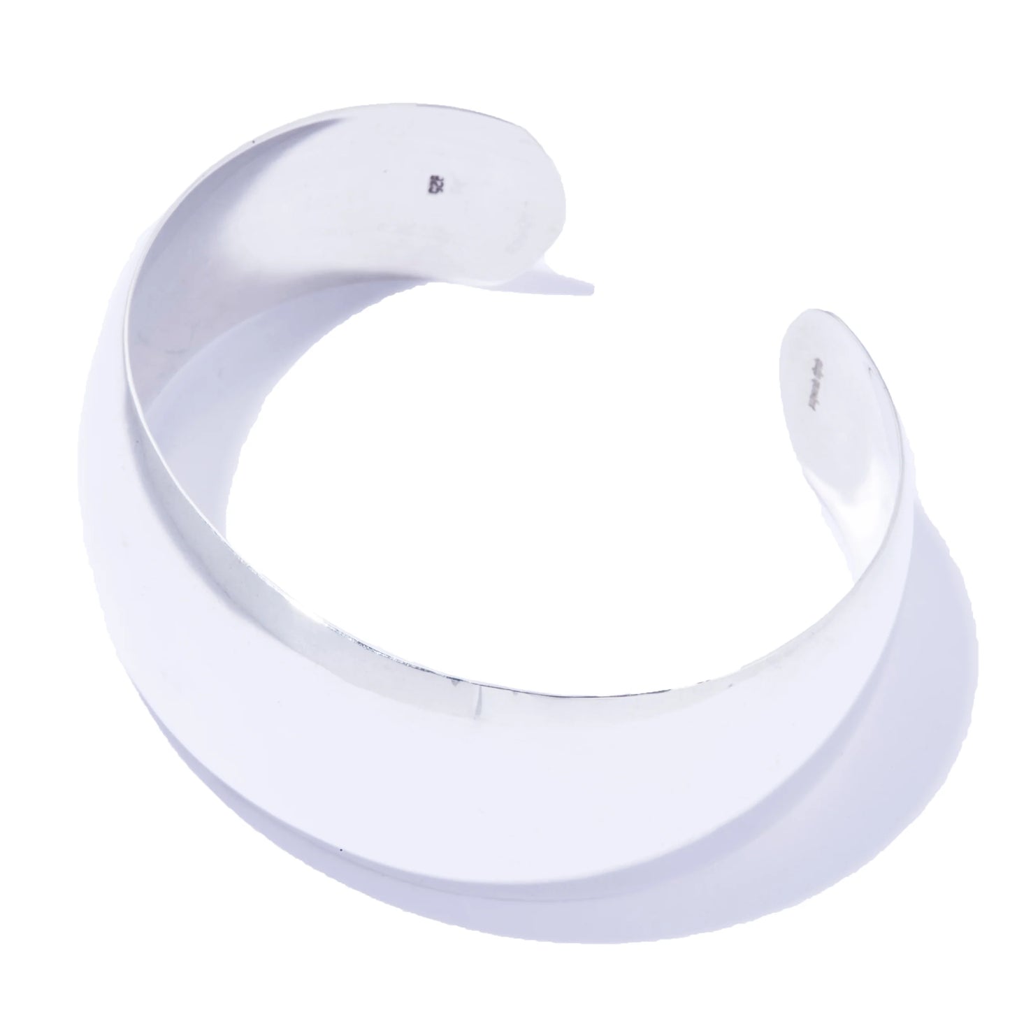organic curve bracelet