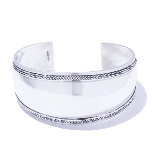 organic vein bangle
