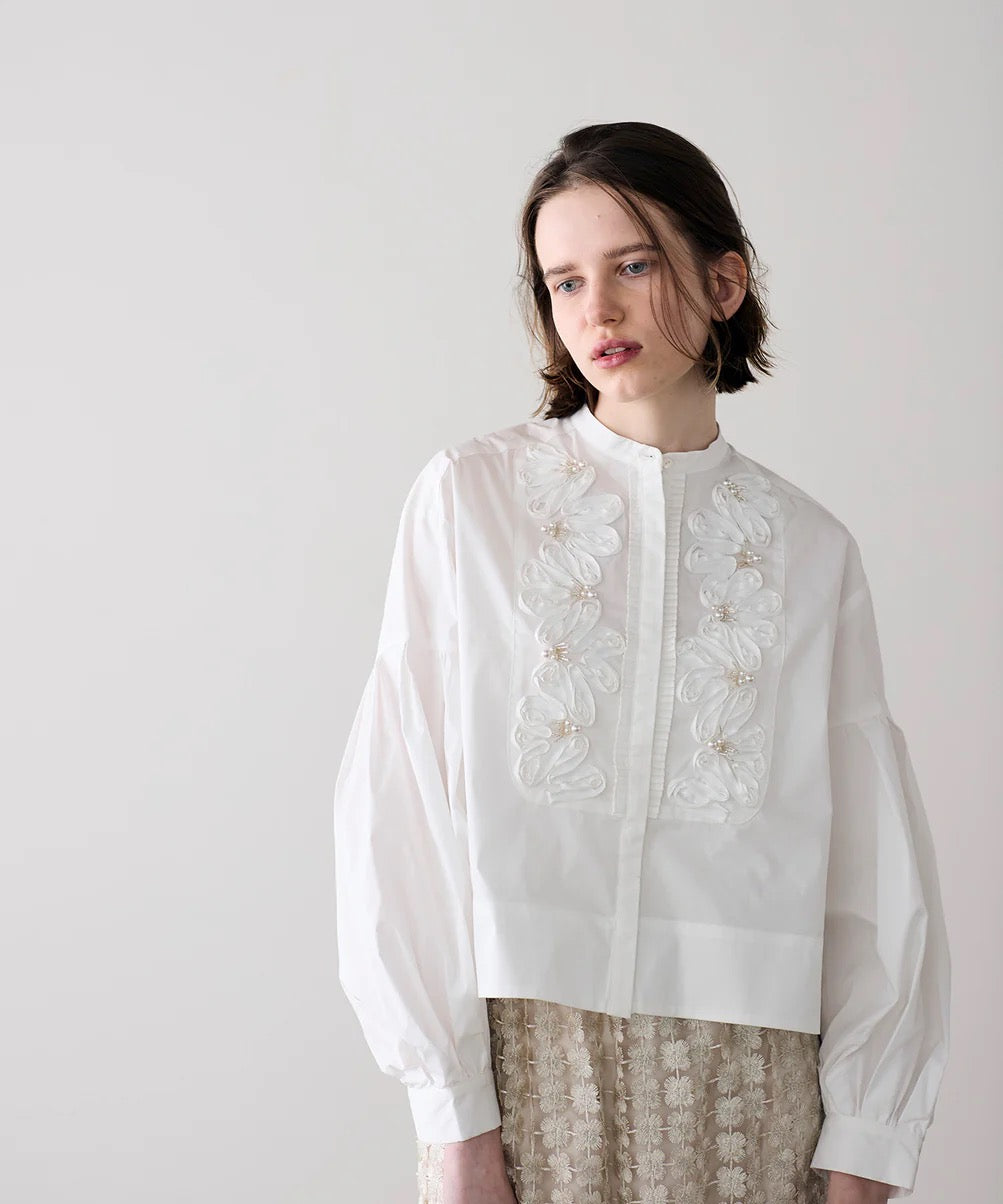 code embroidery pearl blouse