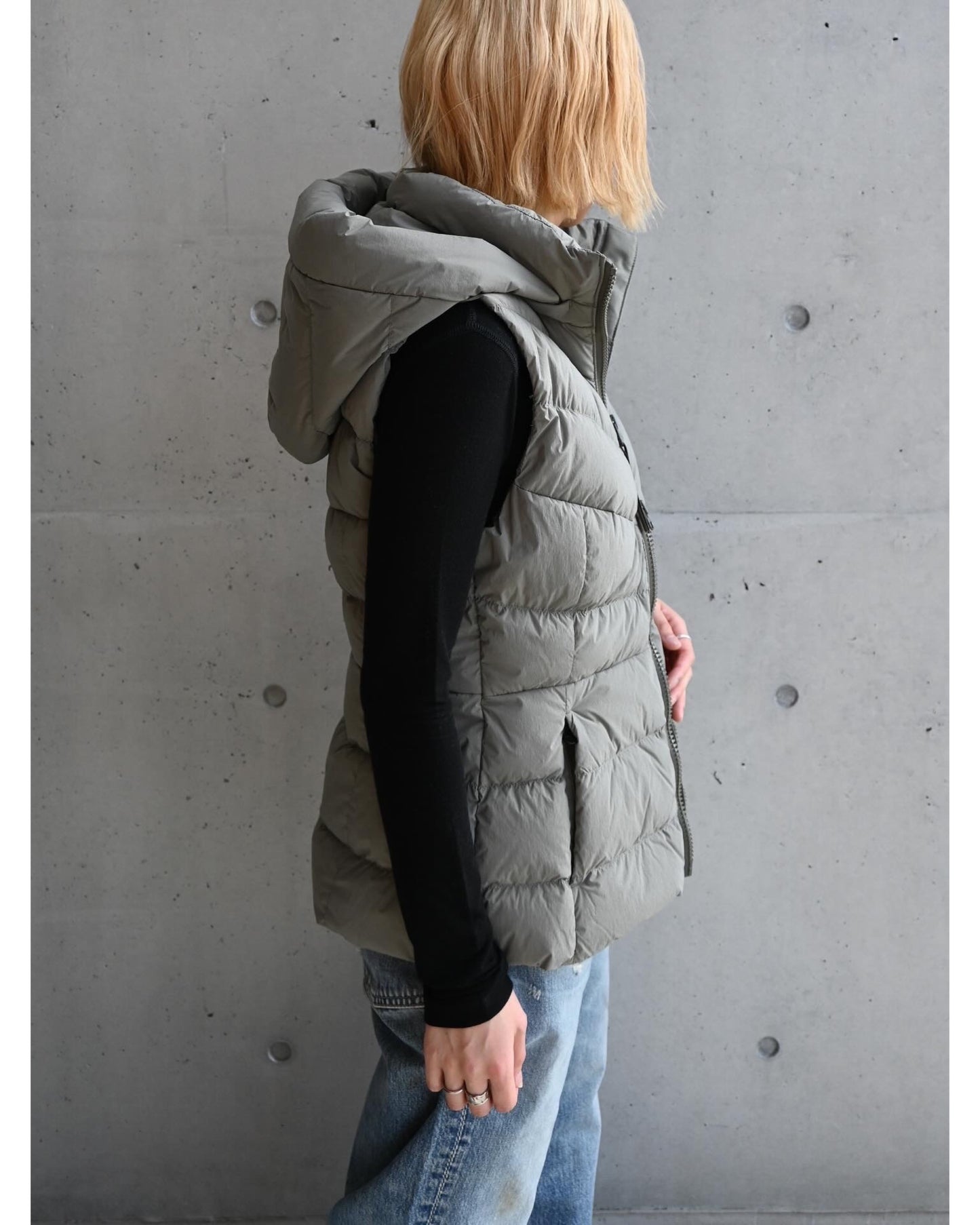Clair Vest - Black Label