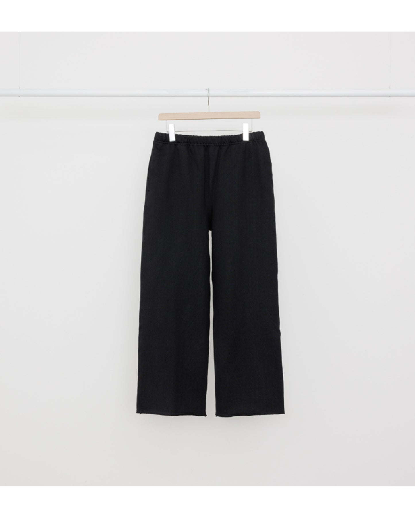 WIDE GYM PANTS BLACK