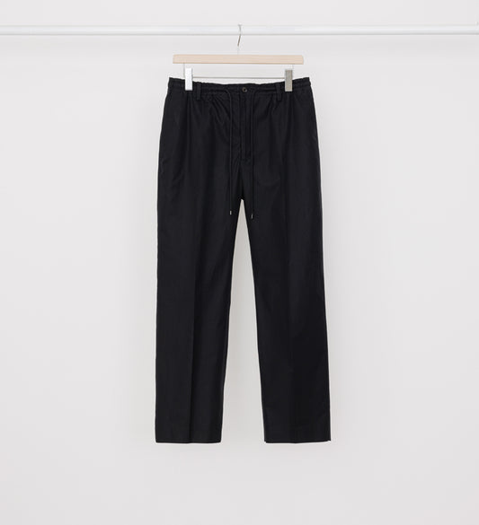 FLAT FRONT TAPERED EASY TROUSERS BLACK