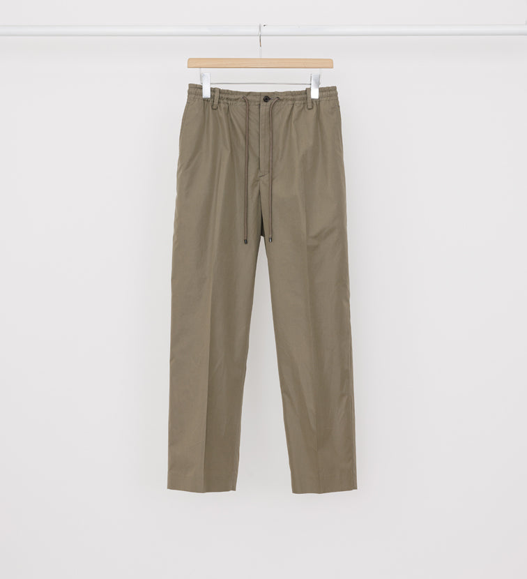 FLAT FRONT TAPERED EASY TROUSERS SAGE GREEN