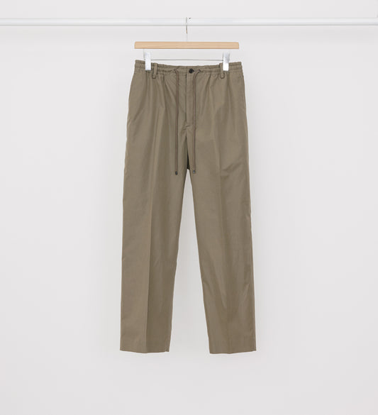 FLAT FRONT TAPERED EASY TROUSERS SAGE GREEN