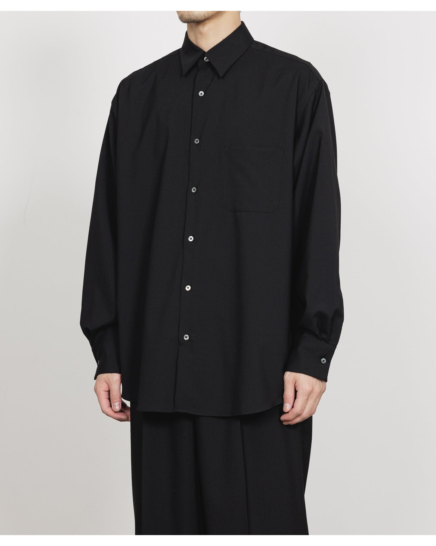 COMFORT FIT SHIRT BLACK