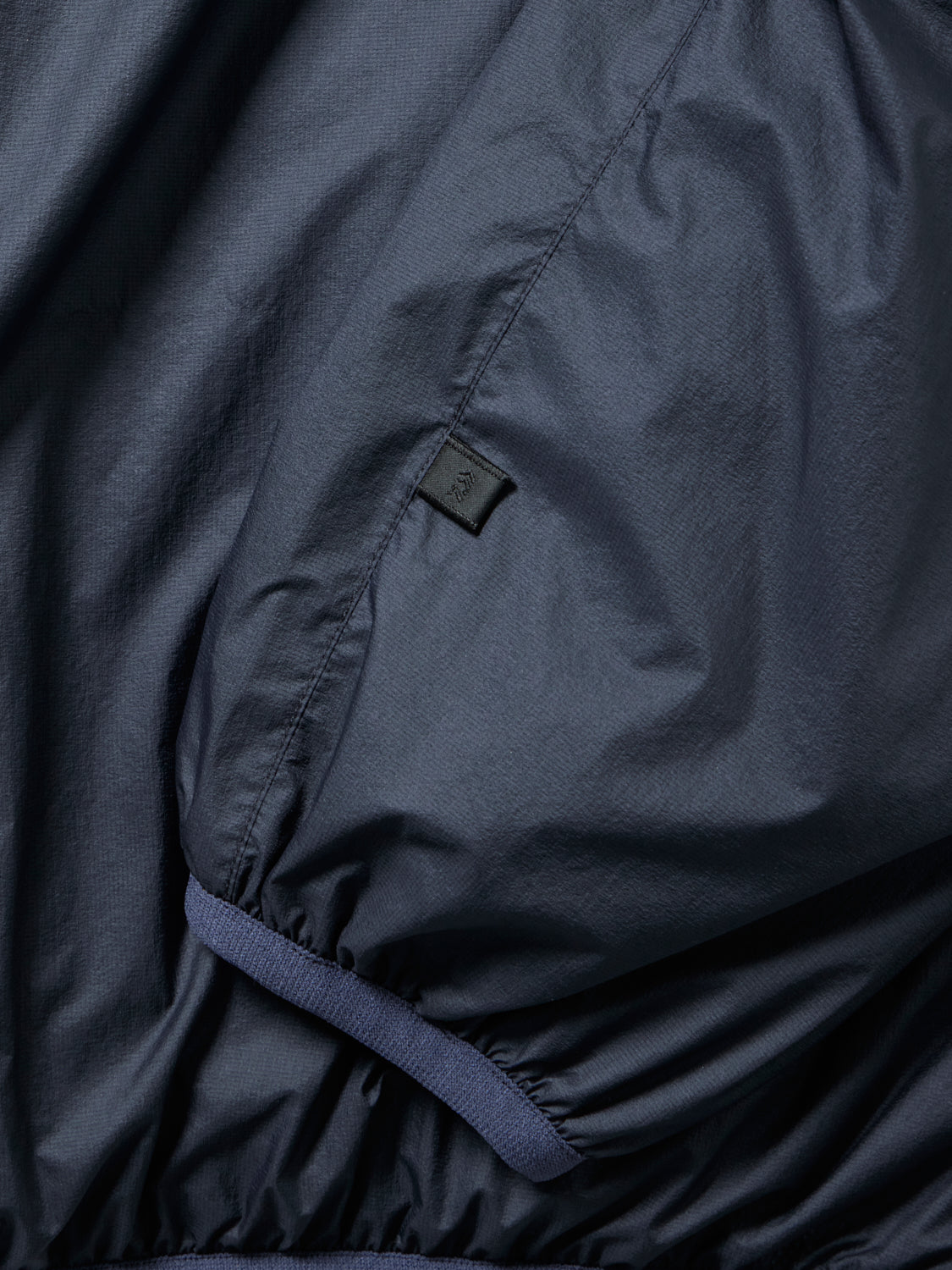 W's TECH REVERSIBLE WIND SHIELD JACKET