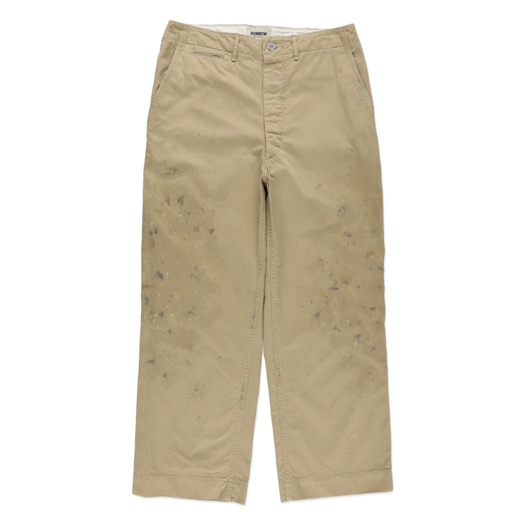 41 KHAKI TROUSERS AGED