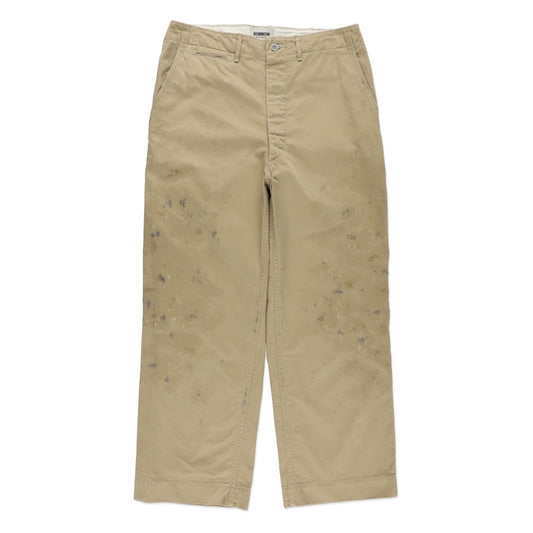 41 KHAKI TROUSERS AGED