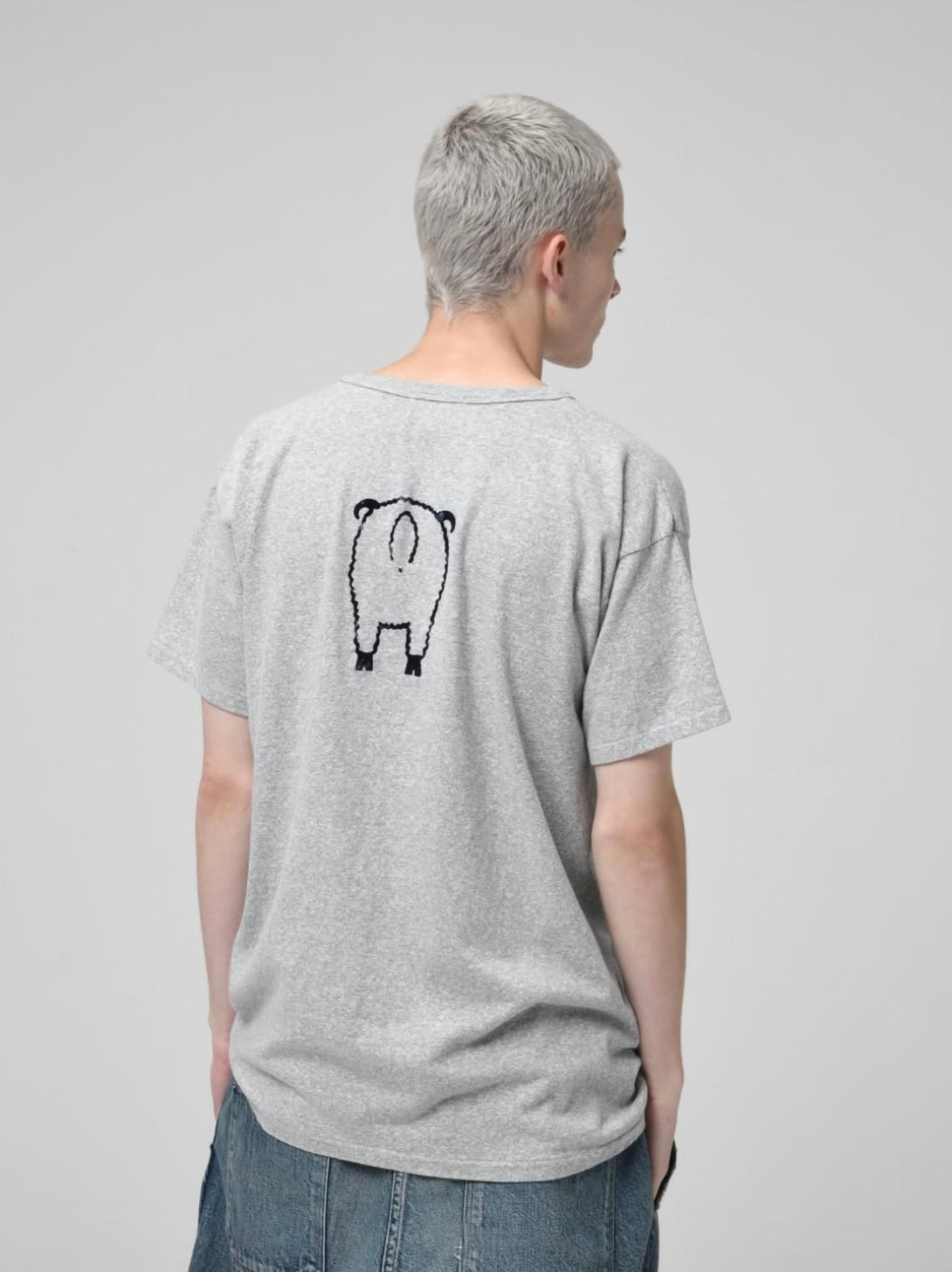 BEAT ARMY TEE