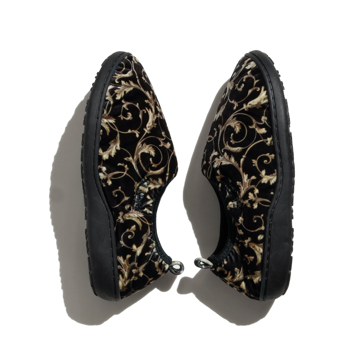 DOTS VAMP NOBLE DAMASK