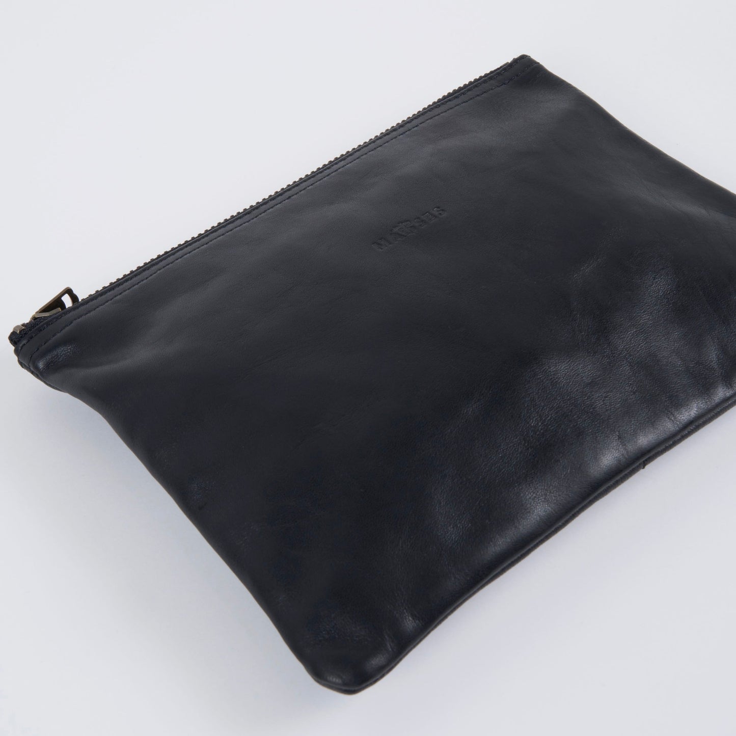 LEATHER CASE L
