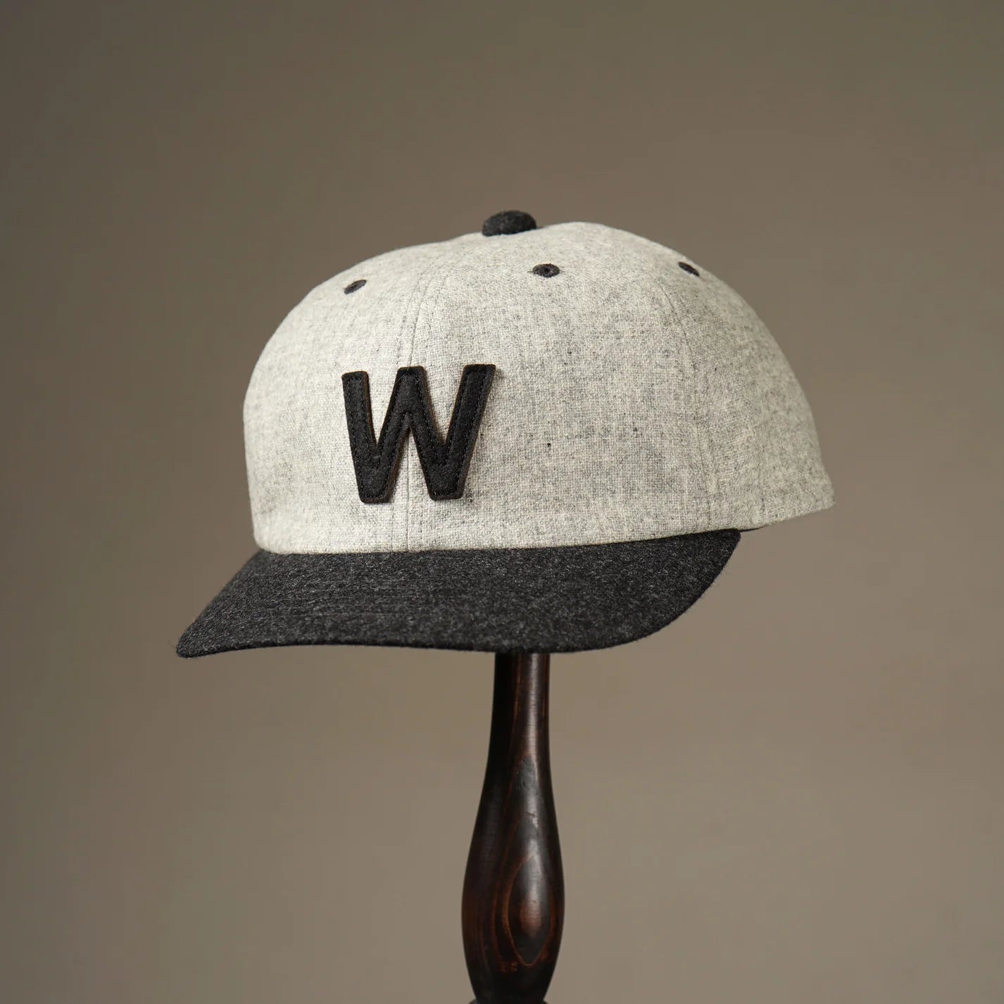 W - BASEBALL CAP