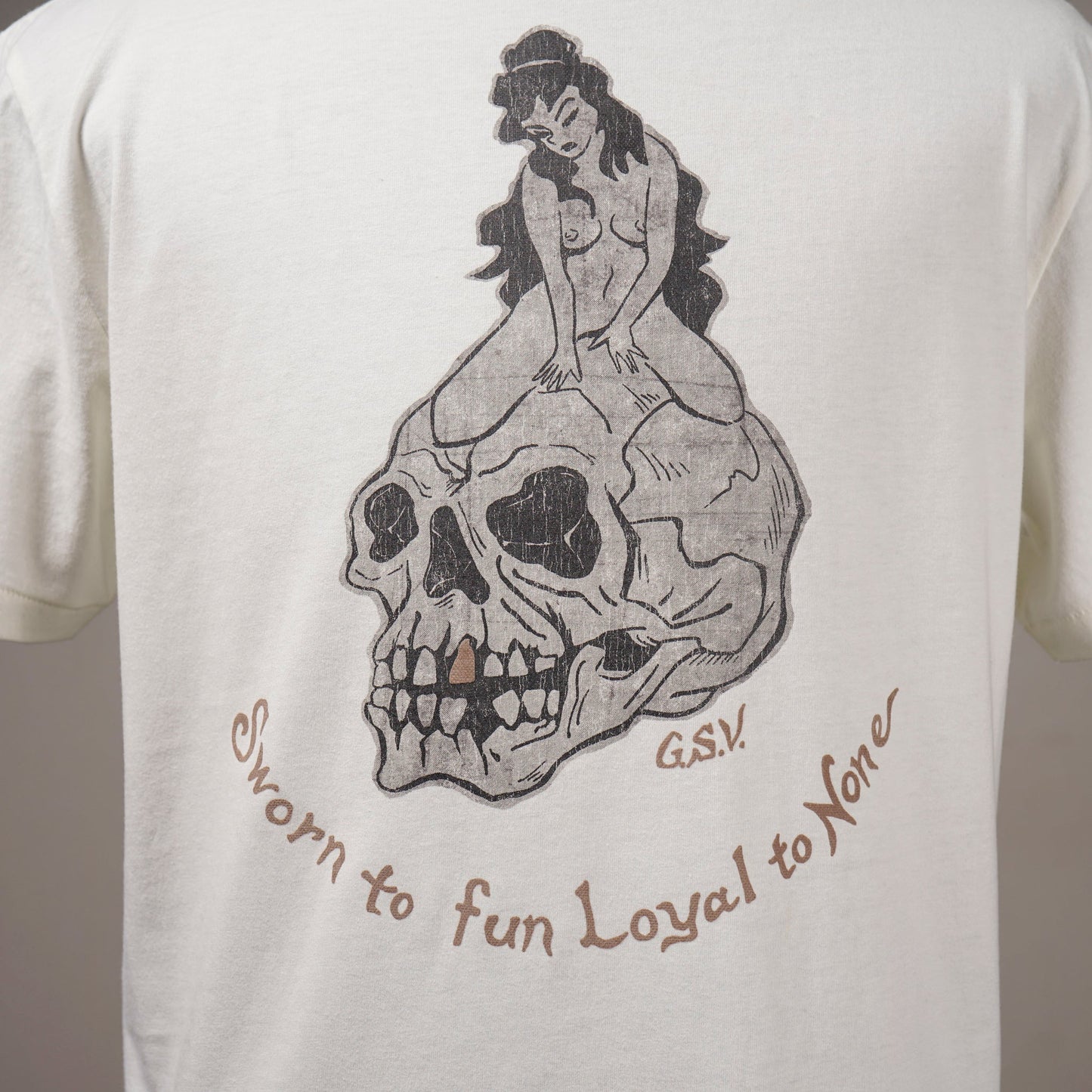 LOYAL TO NONE - S/S T-SHIRTS