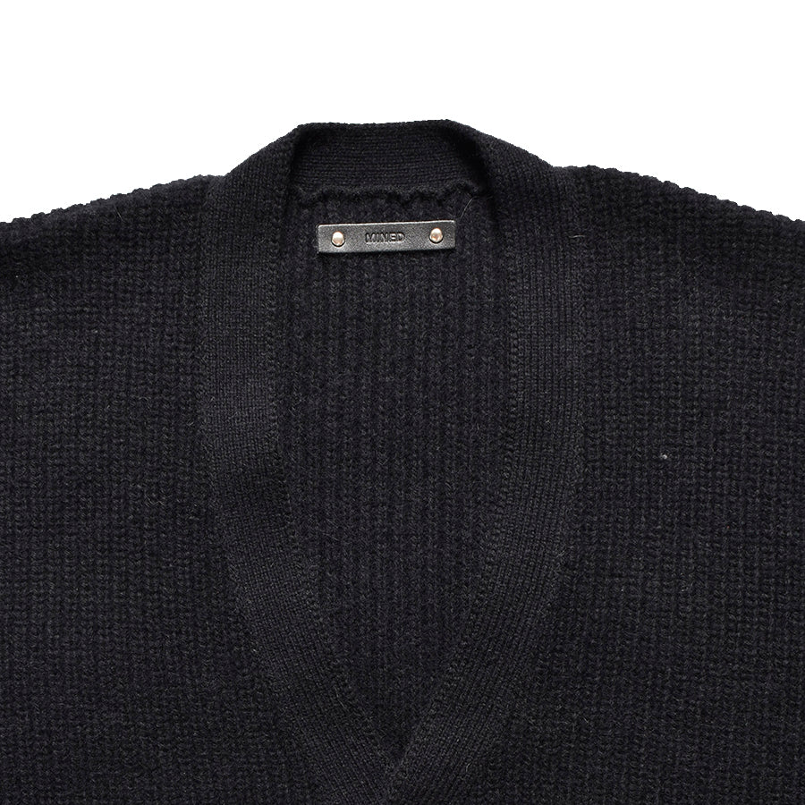 Raccoon Knit Letterd Wappen Cardigan