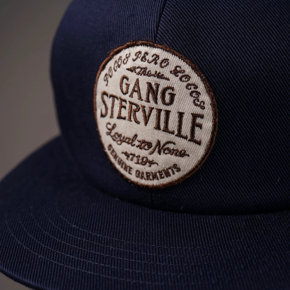 CIRCLE SIG - TRUCKER CAP