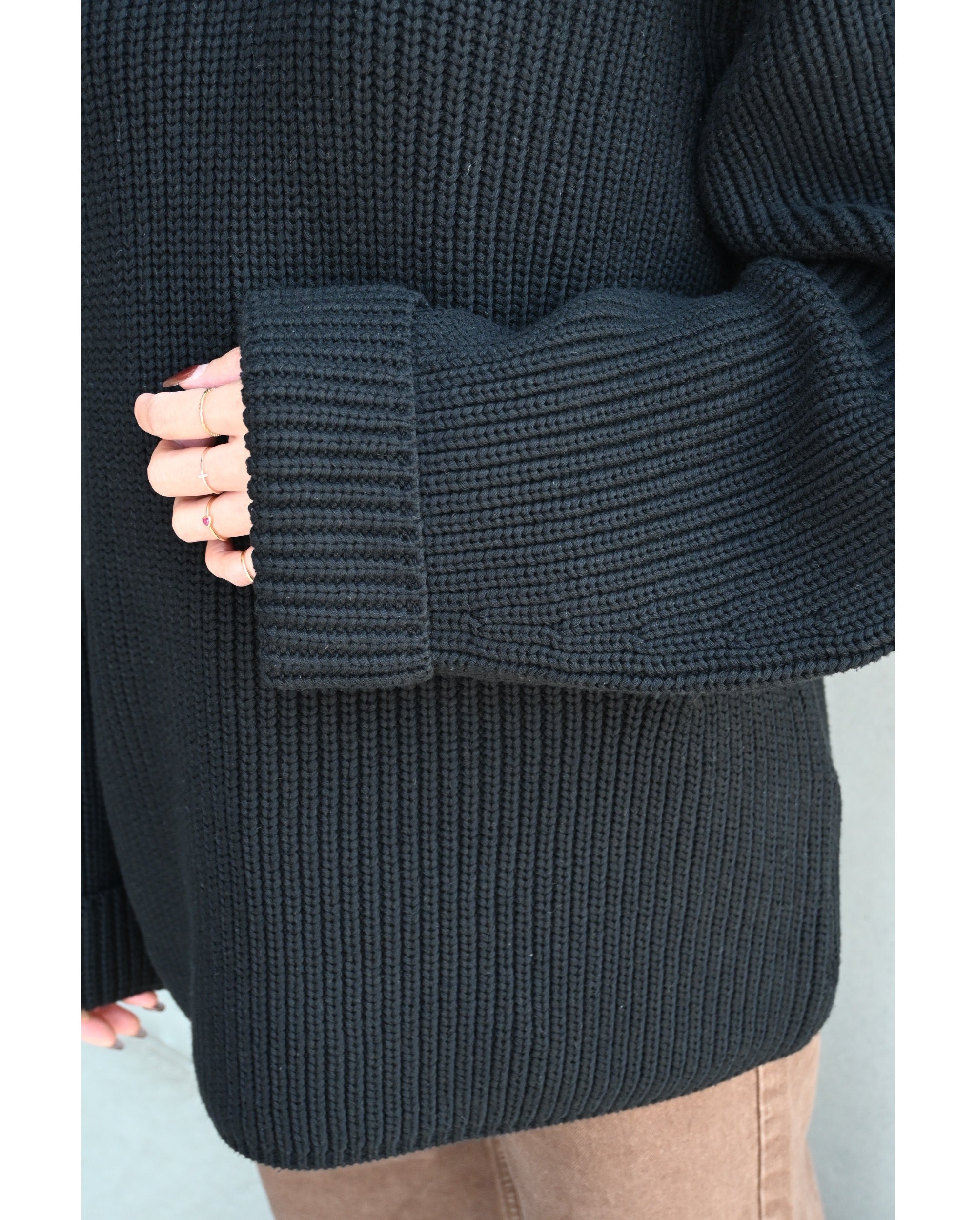 CLANE OVER FORM SLEEVE KNIT TOPS ブラック OVER FORM SLEEVE KNIT TOPS – TIME AFTER TIME