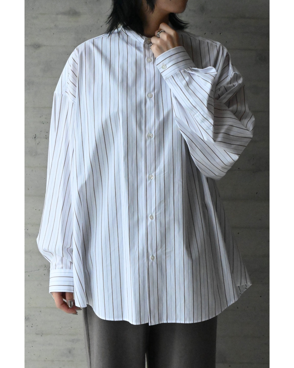 SIDOGRAS Brown Stripe Oversized Band Collar Shirt