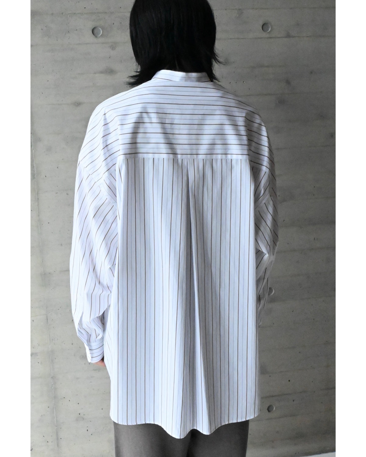 SIDOGRAS Brown Stripe Oversized Band Collar Shirt