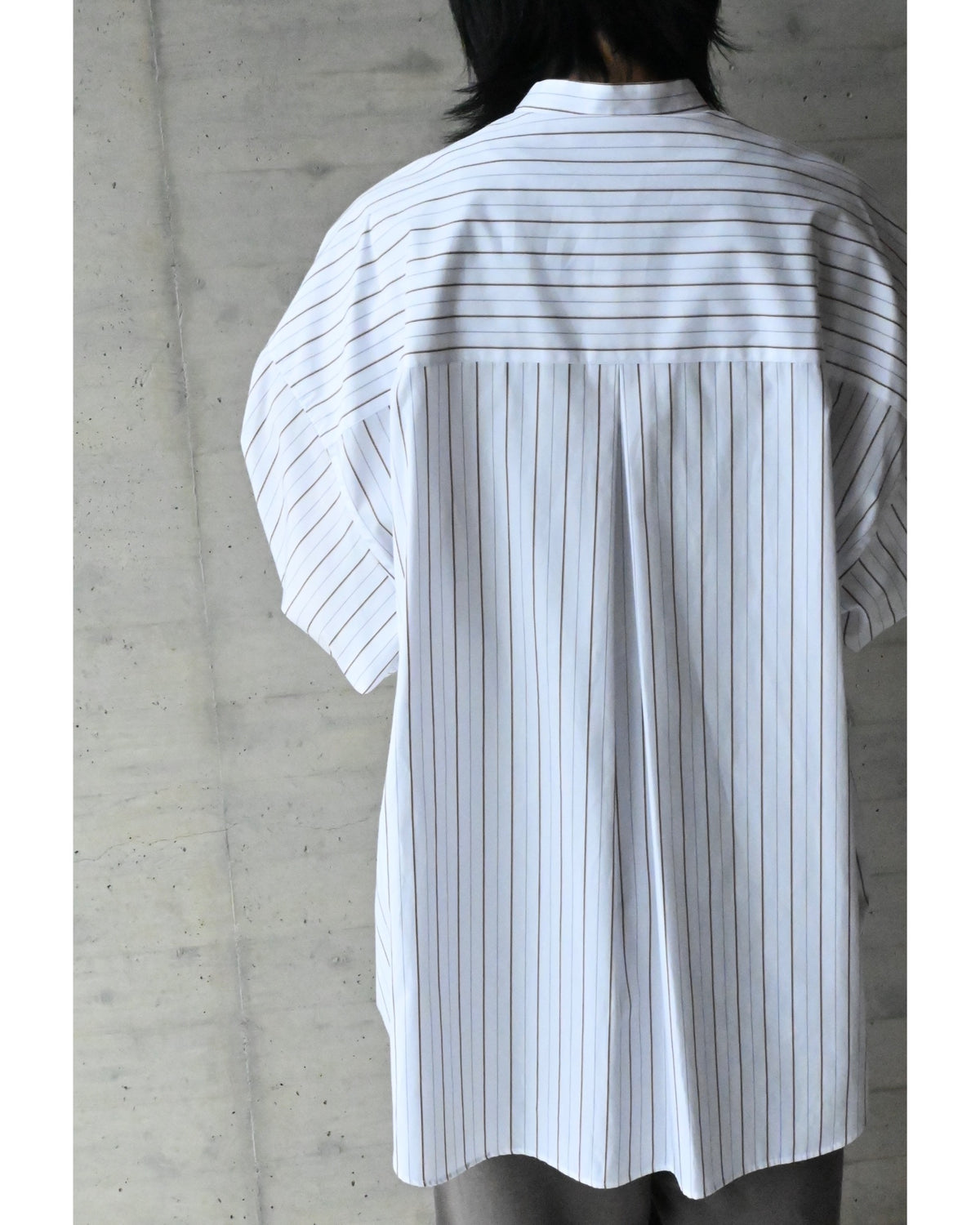SIDOGRAS Brown Stripe Oversized Band Collar Shirt