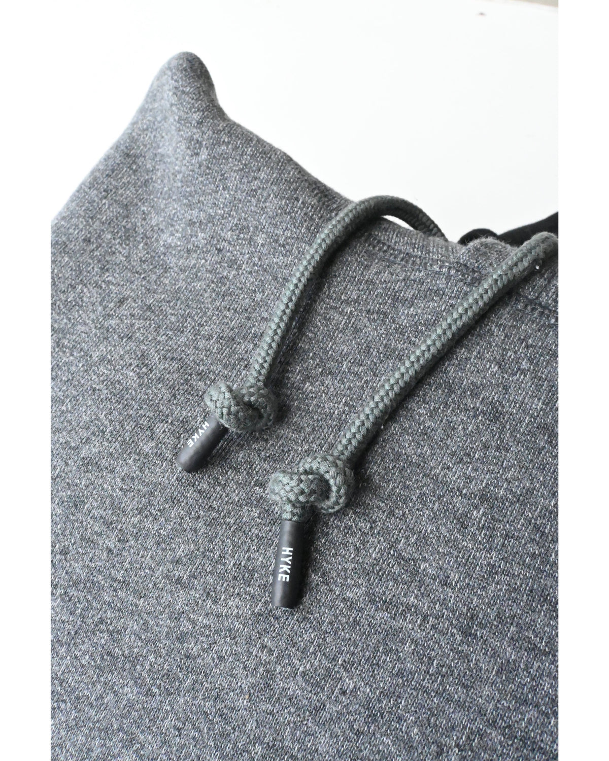 SWEAT HOODIE 12450