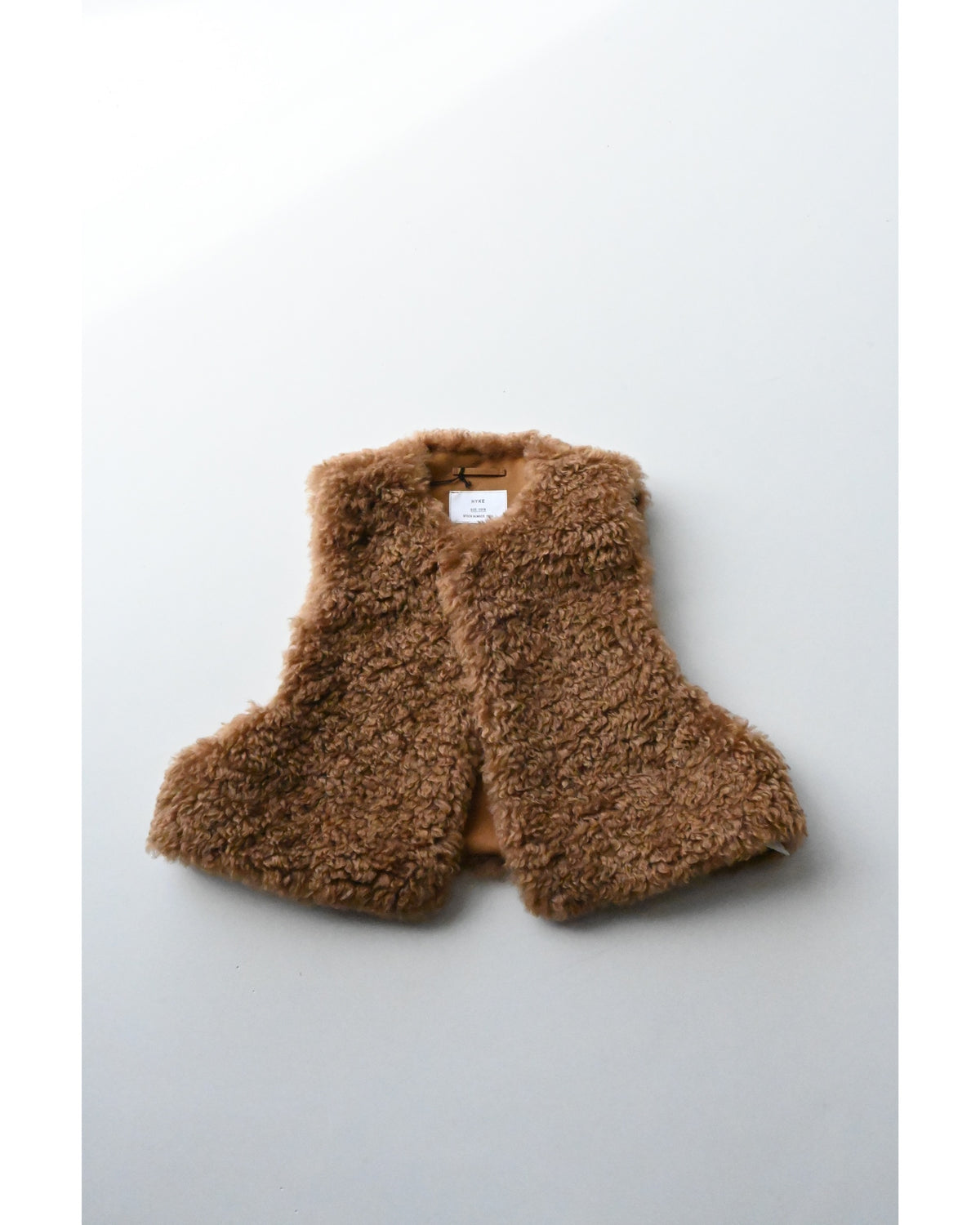 FAUX SHEARLING CROPPED VEST 17524
