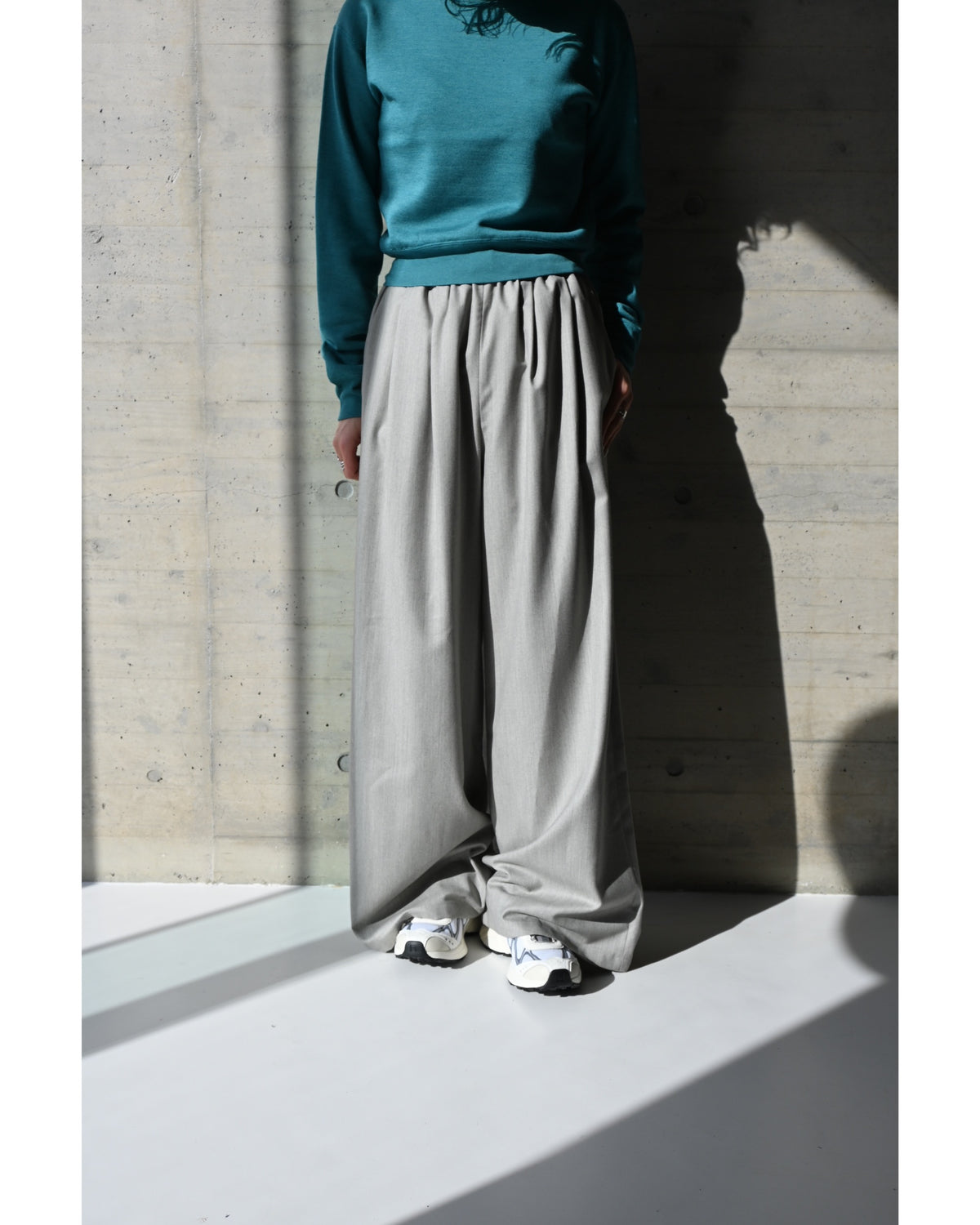 Fine Wool Saxony Easy Wide Pants