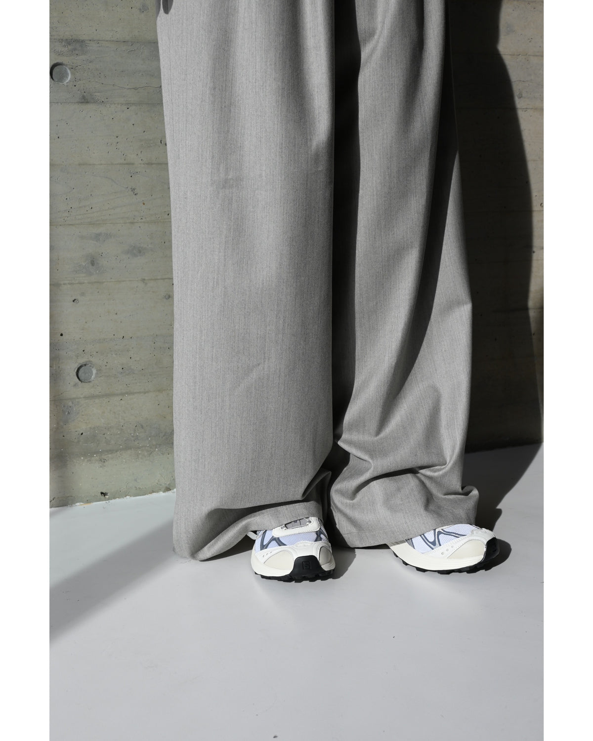 Fine Wool Saxony Easy Wide Pants