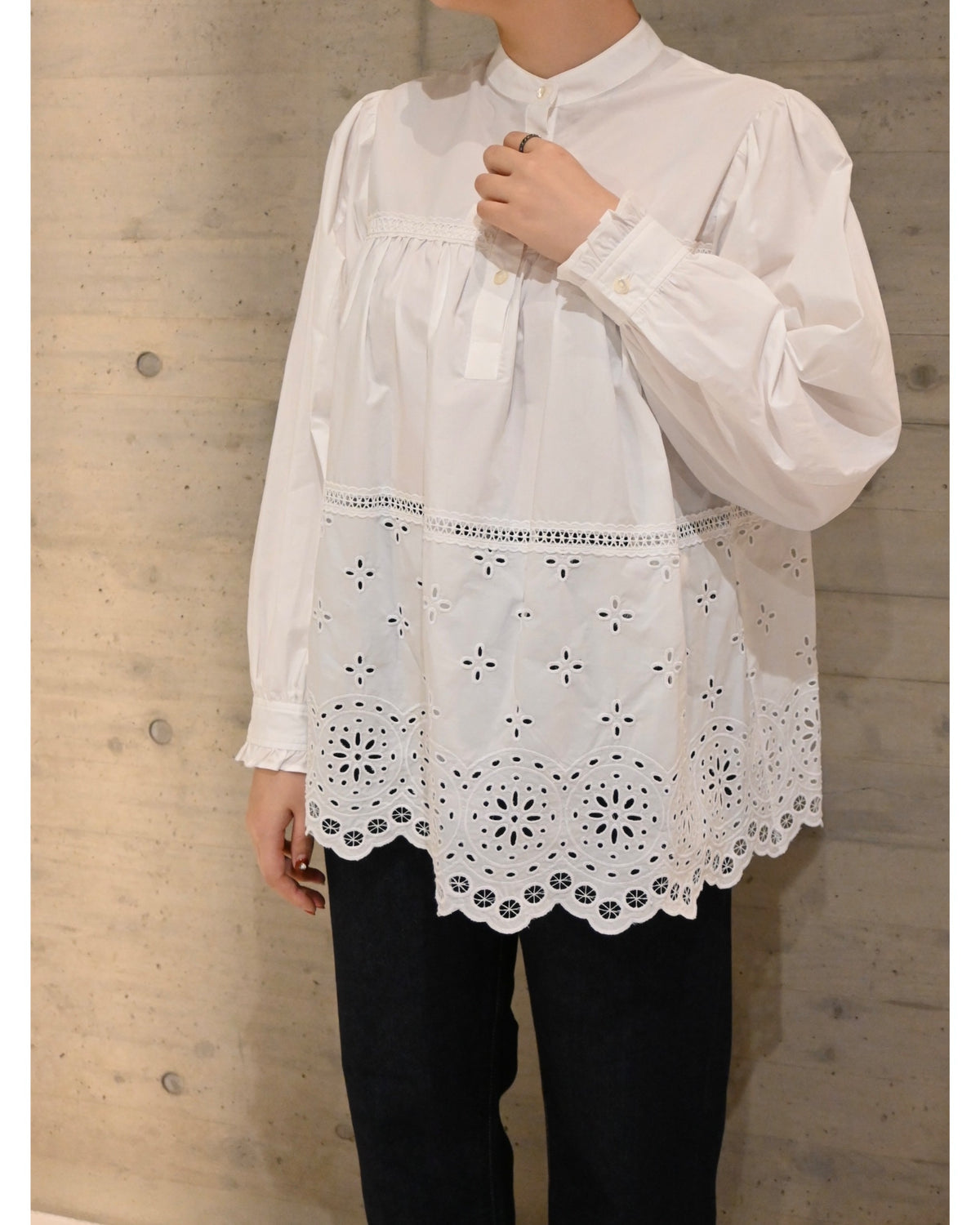 CHURCH BLOUSE